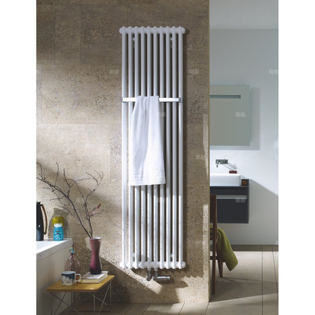 Grzejnik żeberkowy ZEHNDER Charleston Bar 1500 x 620 mm, kolor biały (RAL 9016), moc 1246 W