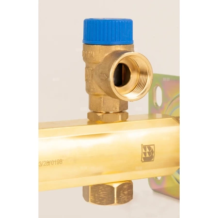 Zespół przyłączeniowy AFRISO BSB 3/4'' GW x szybkozłącze, max. 6 bar + wskaźnik ciśnienia