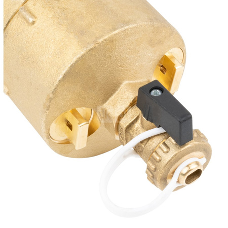 Separator AFRISO FAR 213, do C.O., do klimatyzacji, 10 bar / 110'C, 1 1/4'' (GW)Instalacje i źródła ciepła