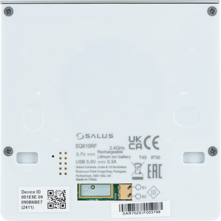 SALUS StartPack Premium RF - zestaw bezprzewodowego sterowania ogrzewaniem podłogowym z zarządzaniem przez Internet: KL08RF230V, UG800, 4 x SQ610RF