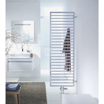 Grzejnik Zehnder Subway SUB-100-045 - 450 mm, Kolor (Code0557) Black Matt, Typ złącza Code S012, Konsole ścienne towel radiator, Kolor mocowania (CodeRADC) Kolor grzejnika, Ilość zest naściennych 4