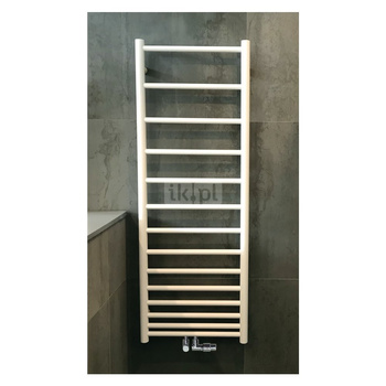 Grzejnik drabinkowy ZEHNDER Klaro Spa, wym. 1062 x 500 mm, kolor czarny, moc 379W