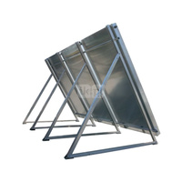 Zestaw VHVT do montażu na powierzchni płaskiej 0-20' 3 kolektorów słonecznych płaskich, pionowych, o powierzchni 2,65 m² - dach płaski, fundament v2