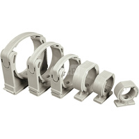 Uchwyt do rury PP-R - 16